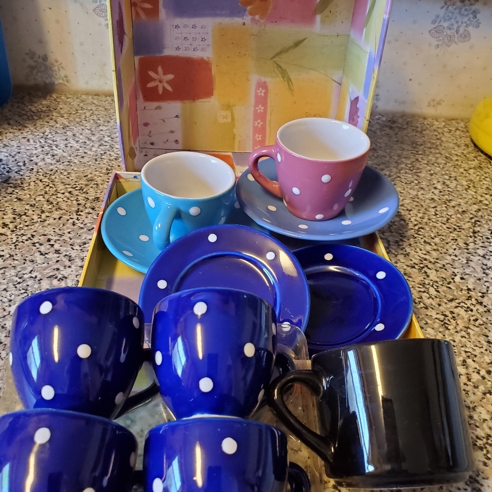 Battat Miniature Tea Cups and Saucers and More